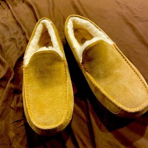 Mens ugg slippers size 14